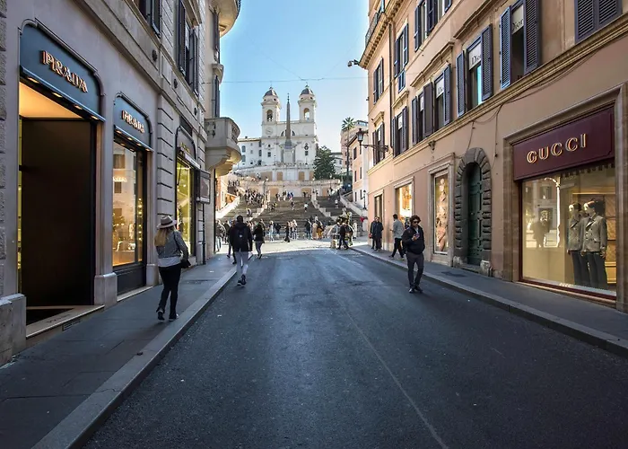 Apartamento The Condotti - Luxury Serviced Roma